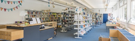 Bibliothek-Wattenwil.jpg