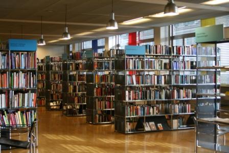 Stadtbibliothek-Thun.JPG Stadtbibliothek-Thun.JPG