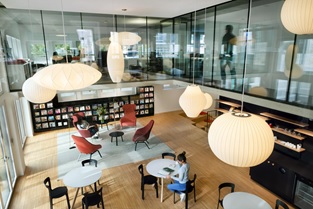 Koenizer-Bibliotheken-Open-library-1.jpg