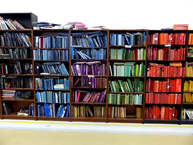 mercrelivres.jpg mercrelivres.jpg
